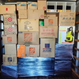Saving Moving Co. logo