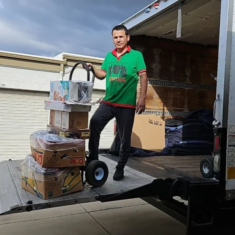 Saving Moving Co. job photo 43