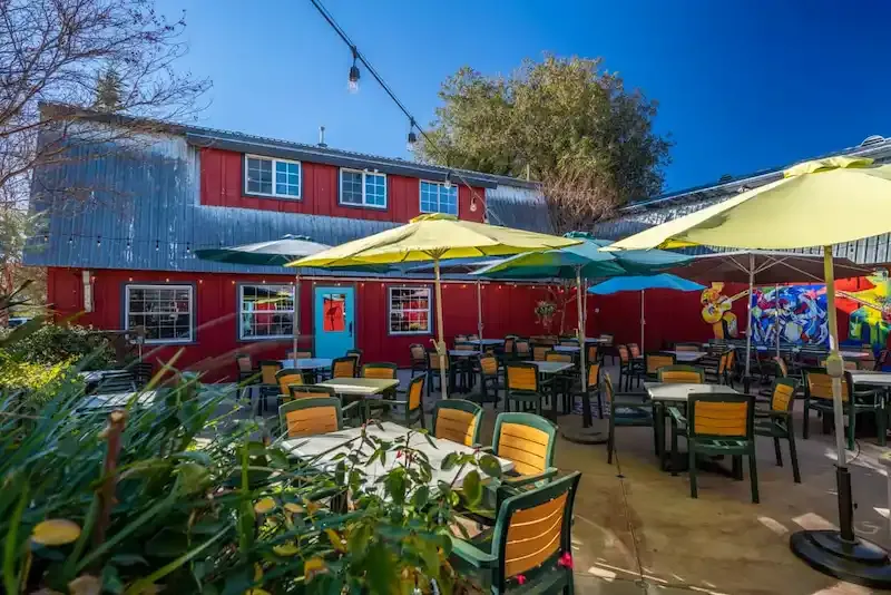 Wynola, California