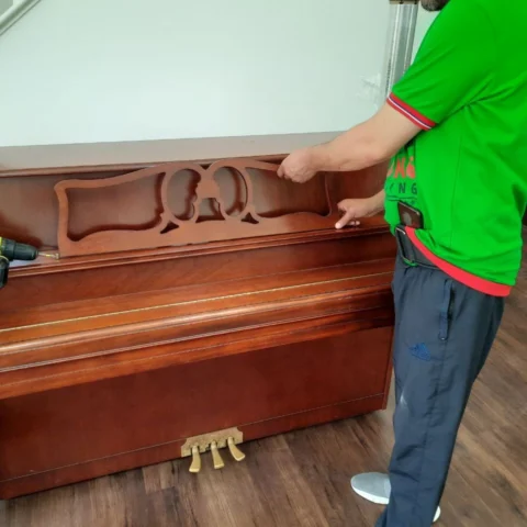 Saving Moving Co. job photo 41