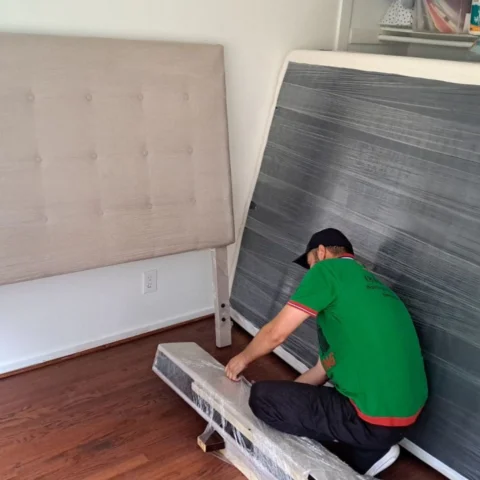 Saving Moving Co. job photo 55