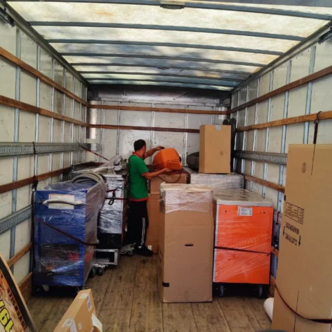 Saving Moving Co. job photo 69