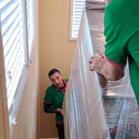 Saving Moving Co. job photo 53